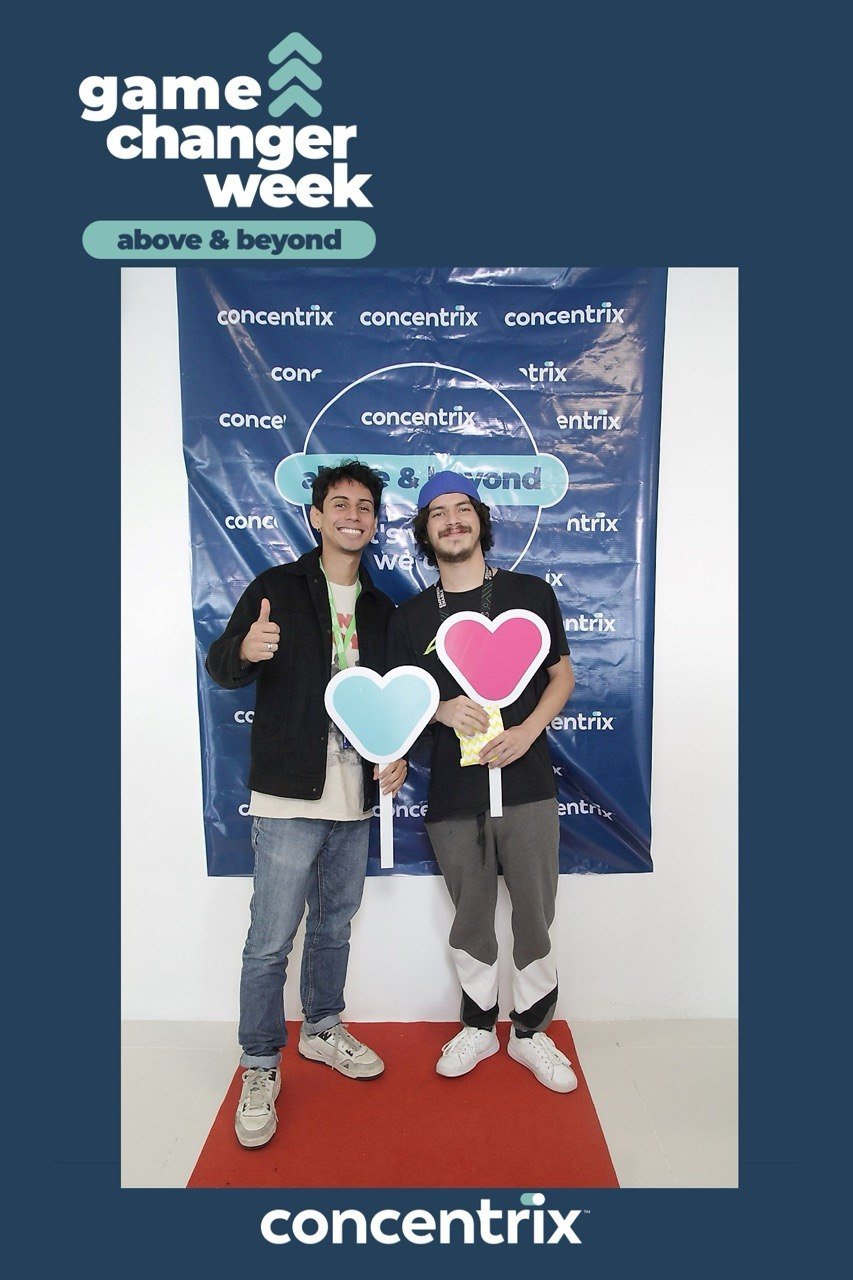 César with a colleague during Concentrix Game Changer Week